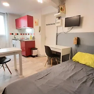 Appartement Carmes - Jardin - Studio Pied à Terre En Hyper Centre, Toulouse